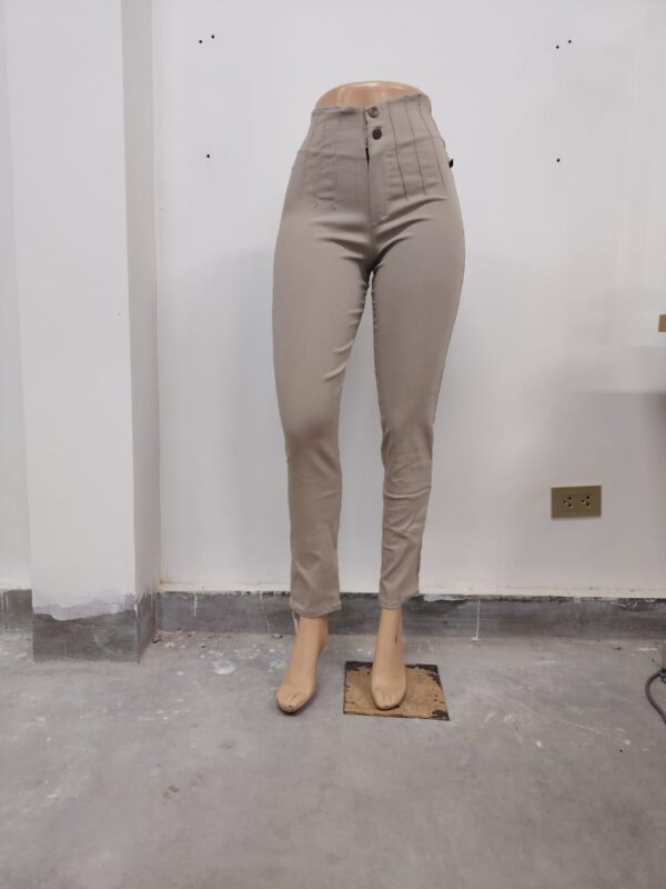 Pantalón beis